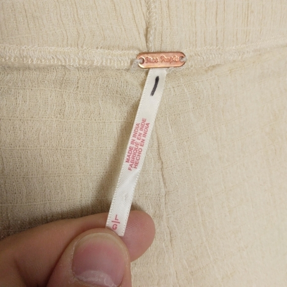 Free People High Rise Flare Pant in Ivory Size Large - Picture 4 of 5